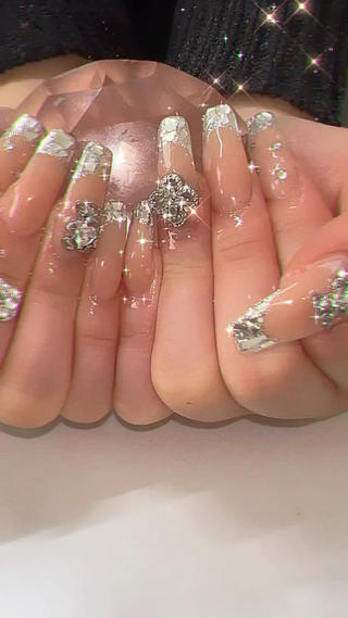 ロング mao .のネイルデザイン