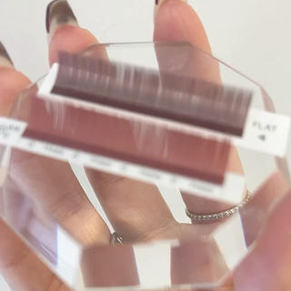 お客さまからのご要望で新色が入りました
くすみ系の淡いパープルとピンクの2色になります𓂃♡