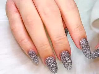 10本長さだしワンカラー

フラッシュネイル
ギラギラでかわい〜
※マグ、フラッシュは+1000円 