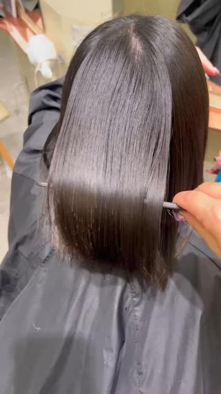 ツヤツヤサラサラだけど柔らかい質感の縮毛矯正はおまかせください