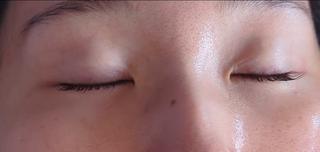 コスメリフトフルコースを半年続けて長く艶のあるまつ毛に育ったお客様にロットを変えて長さを強調 