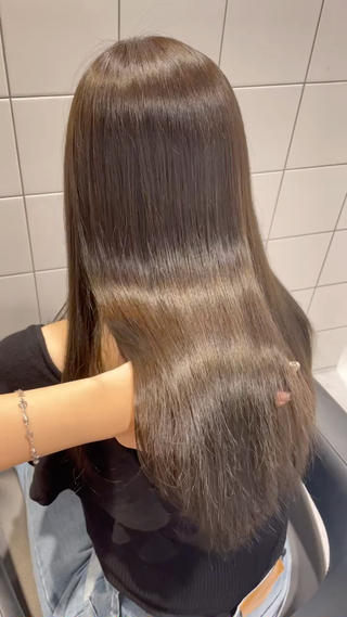 ロング カラー 表参道♡暗髪^ྀི 艶カラー♡アユミのヘアスタイル