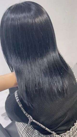 セミロング カラー 表参道♡暗髪^ྀི 艶カラー♡アユミのヘアスタイル