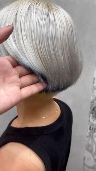 ハイトーンショートいいでしょ
ボブもロングもやっちゃお 