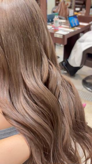 ロング FaB千葉所属・【暖色ハイトーン】 HARUNA🌼のヘアスタイル