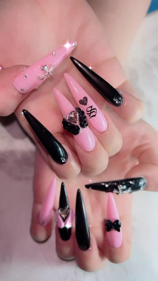 一枚マックスのシンプル地雷ネイル 