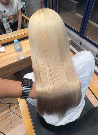 抜きっぱの金髪