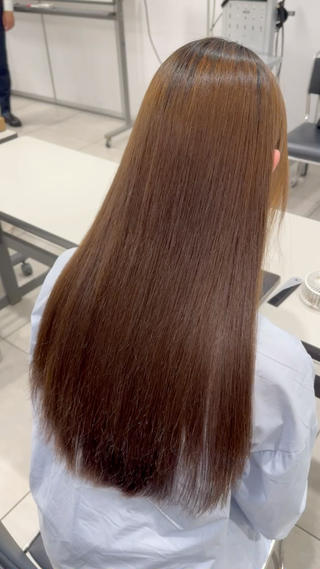 i.独自のトリートメントで、サラサラツヤツヤにさせていただきます！ 