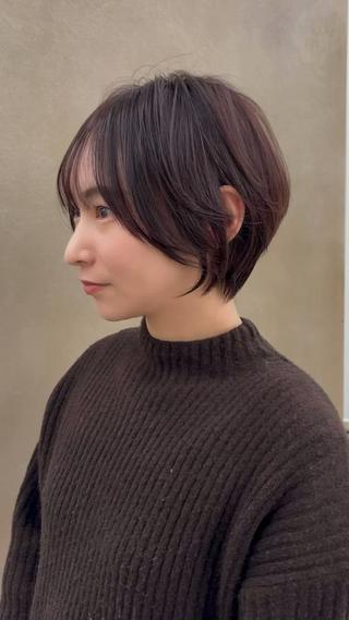 ショート カラー 伊藤 優里のヘアスタイル
