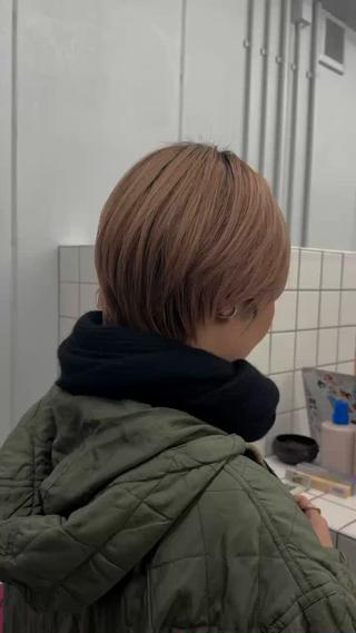 ショート カラー 関 京磨のヘアスタイル