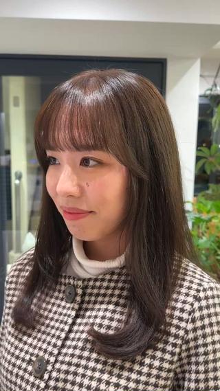 ミディアム 川上 彩夏のヘアスタイル