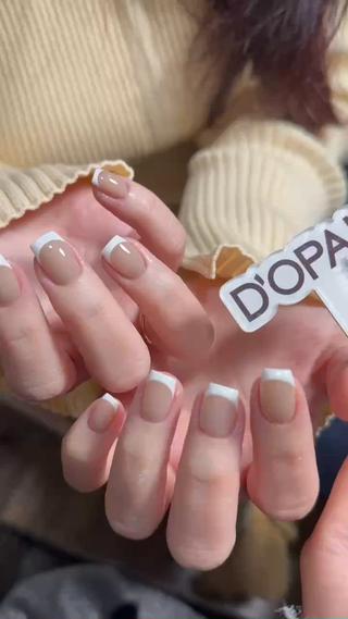 ネイル D‘OPALEサロン所属・トパサロン 上野kkのネイルデザイン