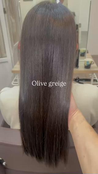 2週間前に縮毛矯正されたお客様をカラーしました!!
赤みを消しつつこれくらいの透明感出せます*゜ 