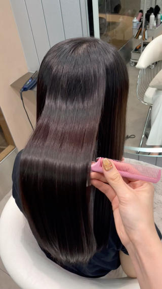 ロング 大宮🤍縮毛矯正 レイヤー🪽なるのヘアスタイル