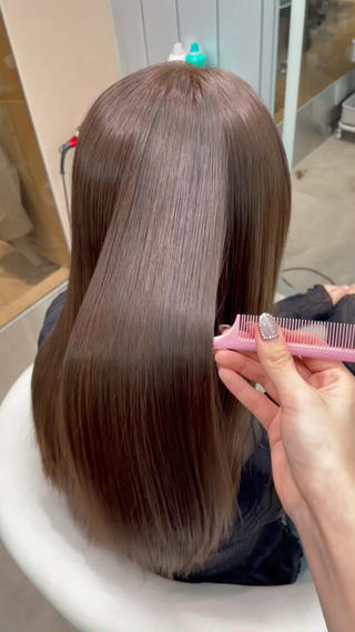 ロング 大宮🤍縮毛矯正 レイヤー🪽なるのヘアスタイル