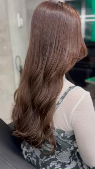 お気に入りのスタイルは「♡」を押して、カウンセリング時にご掲示下さい☆トレンド感のある大人可愛いスタイルと最新ケアで本当の美しい髪へ☆ 