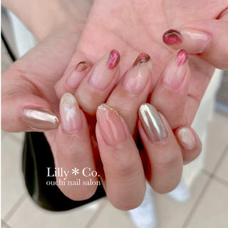 ネイル Lilly Co.のネイルデザイン