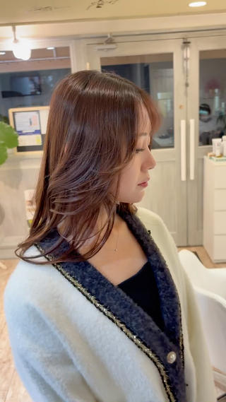 セミロング AIN.ANLY.所属・顔まわりカット/レイ ヤーカット/小池 祐のヘアスタイル