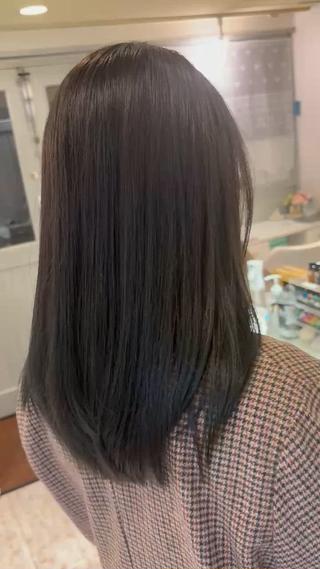 セミロング AIN.ANLY.所属・顔まわりカット/レイ ヤーカット/小池 祐のヘアスタイル