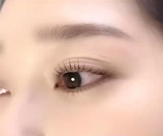 しっかり上下セパレートすることで
目力アップ
デカ目効果️
束感苦手な方はコーティングなしも出来ます