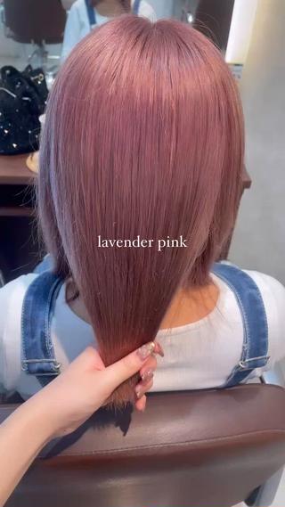 lavender pink
ブリーチ必須カラーになります️
カラーモデル募集中です！
モデル料金で今¥ 6,600でブリーチ＋オンカラーできます！ 