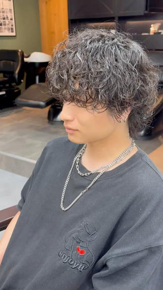 パーマ メンズ シャドウパーマ/ 波巻パーマYu-Kiのヘアスタイル