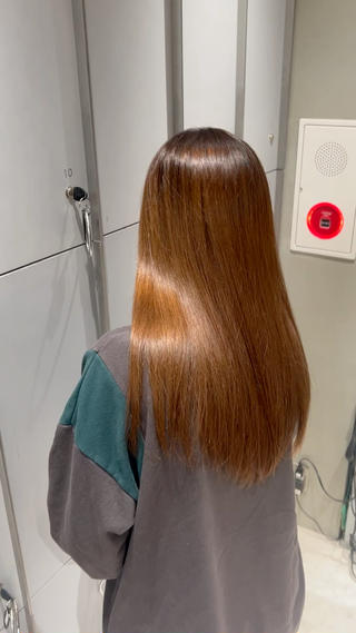 Aujuaのトリートメント
お客様のお悩みから、こちらで選ばせていただきました
Aujuaは全15種類のトリートメントがございます！
1人1人に合ったトリートメントをしてあげることでこんなにも艶がでます、、！
ぜひ一度試してみてください 