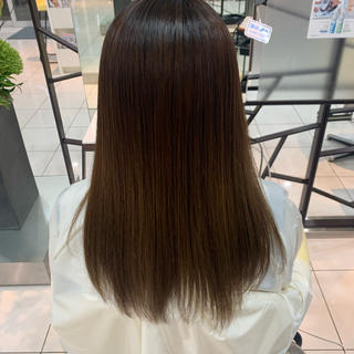 セミロング パーマ 🫧髪質改善・美髪 艶髪🫧ニタ シンゴのヘアスタイル