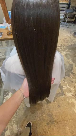 ロング putri店長 和田鈴采のヘアスタイル