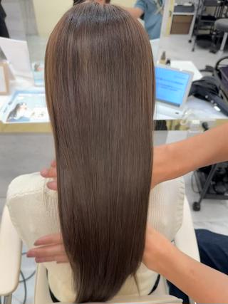 ロング シンタニナオト /梅田茶屋町のヘアスタイル