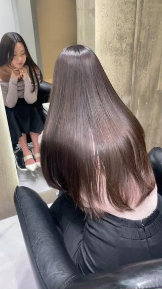 カット+髪質再生シンデレラカラー
髪質改善と髪質再生のトリートメントを両方使用する究極のヘアケアカラーになります。