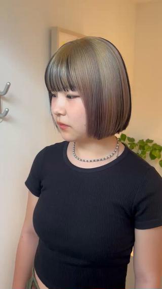 ミディアム VISION   aoyama所属・かがやしづ ⭐️ハイトーンのヘアスタイル