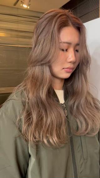 カラー VISION   aoyama所属・かがやしづ ⭐️ハイトーンのヘアスタイル