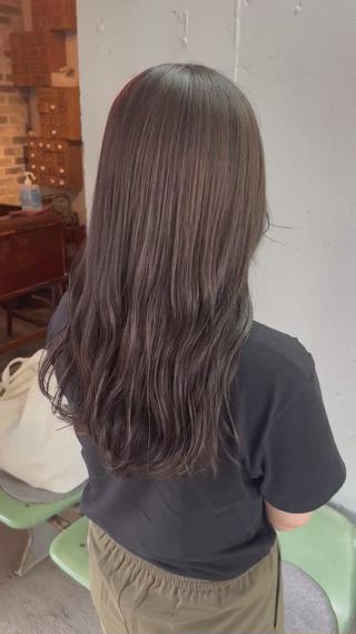 オリーブアッシュで緩め巻き

#イルミナ　#オリーブアッシュ　#髪質改善 