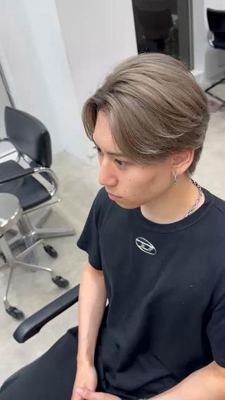 カラー メンズ 夏果⭐︎fifth 天神 海外風パーマのヘアスタイル