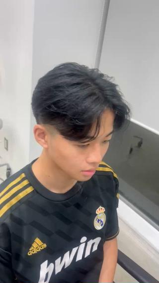 ショート カラー メンズ 夏果⭐︎fifth 天神 海外風パーマのヘアスタイル