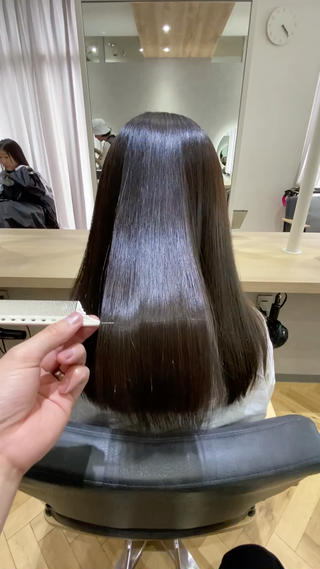 気になったお色味はブックマークしてカウンセリングでお使いください♪一人ひとりに合わせた施術、ケアでみんなに褒められる艶髪に☆今までトリートメントの効果を実感しにくかった方、是非一度お任せください♪お悩みなどなんでもご相談ください☆
 