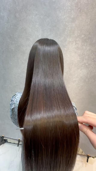 ロング 🔸縮毛矯正/髪質 改善カラー石崎🔸のヘアスタイル