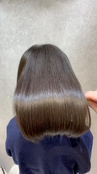 ミディアム 🔸縮毛矯正/髪質 改善カラー石崎🔸のヘアスタイル