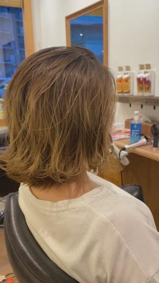 もともとのブリーチ毛を使ったなんちゃってバレイヤージュです！ 