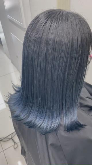 エアタッチバレイヤージュカラー24200
ブリーチ2回以上
ネイビーブルー 