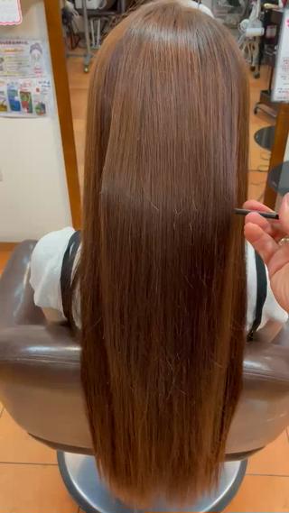 髪質形成の最新のダメージレス縮毛矯正です。
「酸性クリニック縮毛矯正」+「デザイン・カット」+「SMPトリートメント」のお試しコースメニューです。
※ カットに関しては、通常の「デザインカット」メニューです。もしその他のカットメニューをご希望の際は、ご相談下さい。その際、クーポンの価格も変わりますのでご了承下さい。