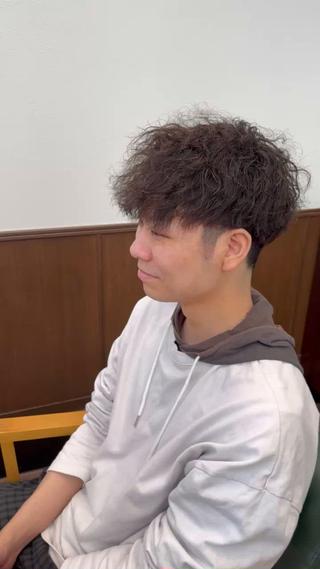 わかりやすい動画バージョンになります！

岐阜県大垣市墨俣町でフリーランス美容師してます
長屋裕也と申します！
︎再現性の高いスタイル
︎次の日から3分でスタイリングが簡単に終わる
︎必ずカッコよくします
受付10:00〜22:00
定休日なし。 