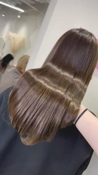 新しい年を迎える前にカラーチェンジしてみませんか 