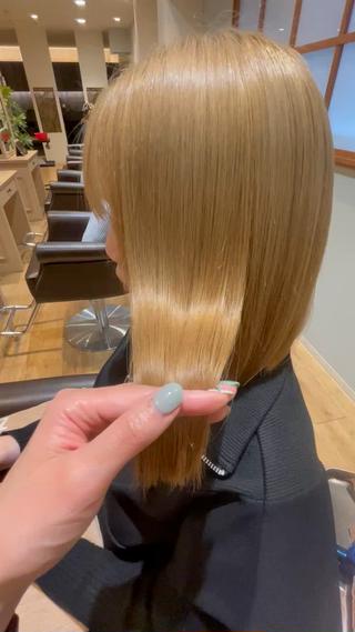 ミディアム 片倉 由湖のヘアスタイル