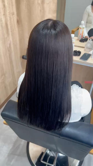 縮毛矯正+髪質改善トリートメントでうる艶髪に！ 