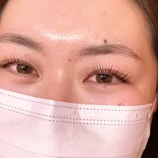 parisienne lush lift
どこから見ても素敵なまつ毛です
ビューラーで上がりにくい目頭・目尻までしっかり立ち上がります 