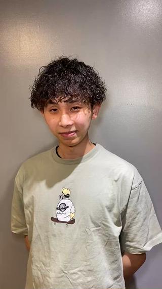 パーマ メンズ メンズカット/パーマ 艶カラーTAIGA︎のヘアスタイル