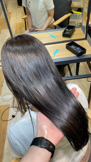 セミロング メンズカット/パーマ 艶カラーTAIGA︎のヘアスタイル