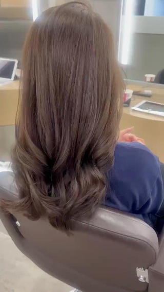 セミロング カラー Silk-lei【銀座店】所属・銀座/美髪縮毛矯正 /髪質改善/山本翔華のヘアスタイル